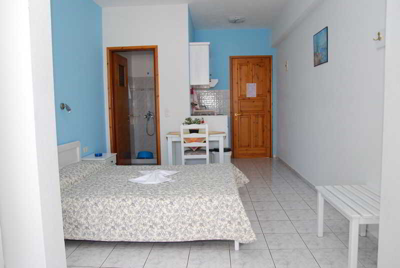 Elena Studios Patitírion Exterior foto